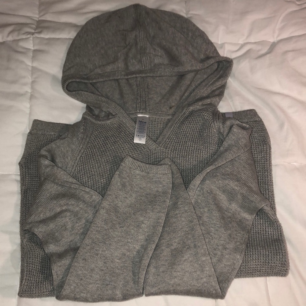 Grey Ivivva Sweater Hoodie